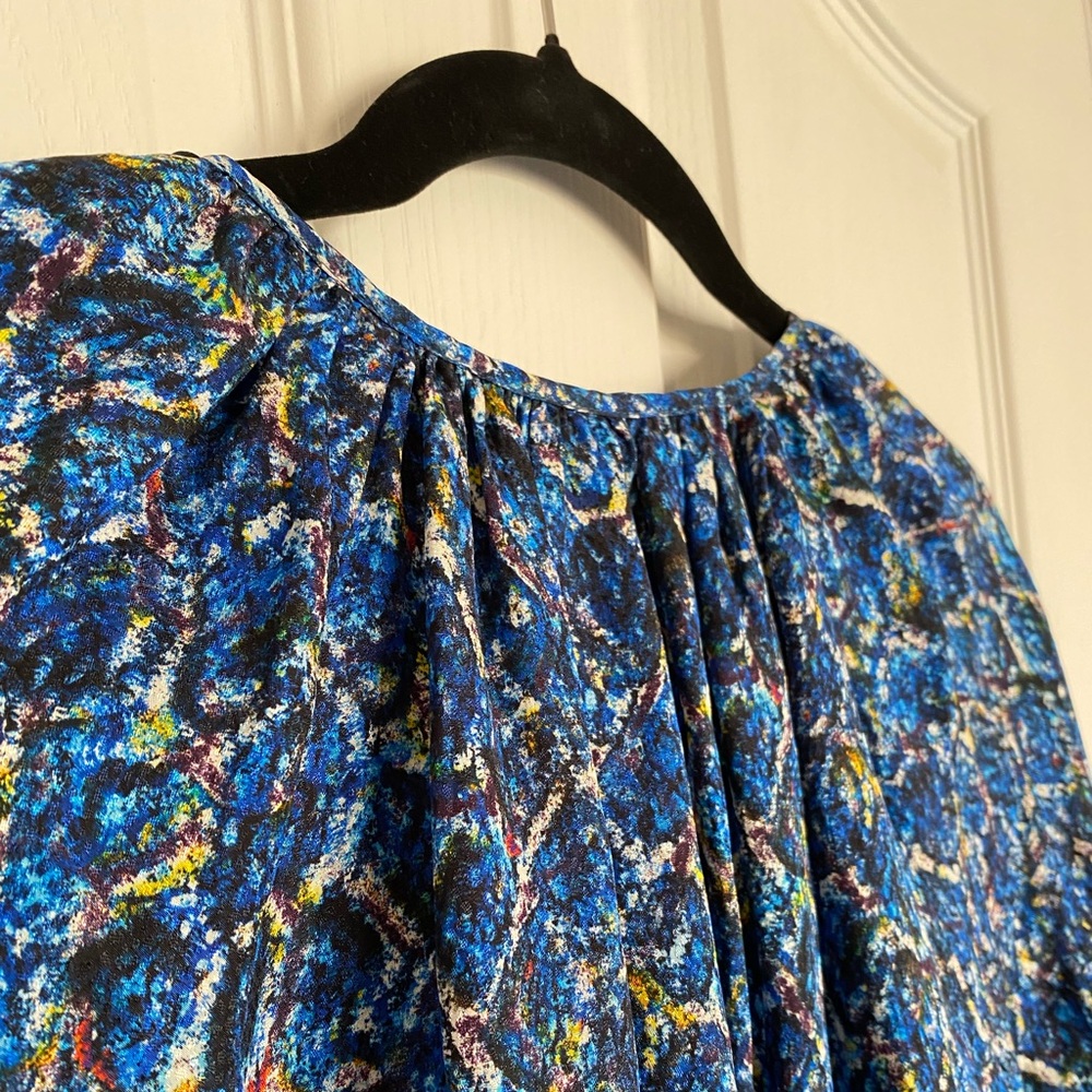 MARIE OLIVER 100% Silk Blouse Top Large Blue NWOT - Picture 9 of 10